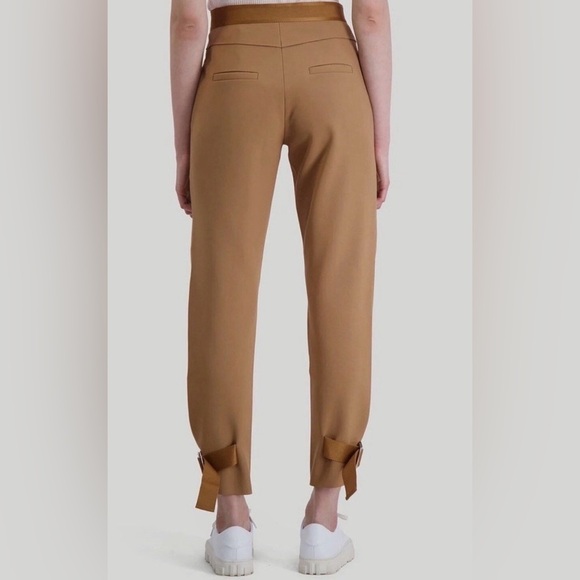 Holweizer Skunk Tobacco Women's Camel Utility Trousers size small IMMACULATE - Picture 2 of 10